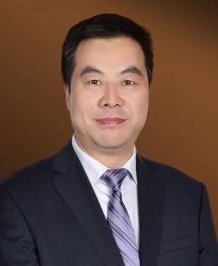  阎立新